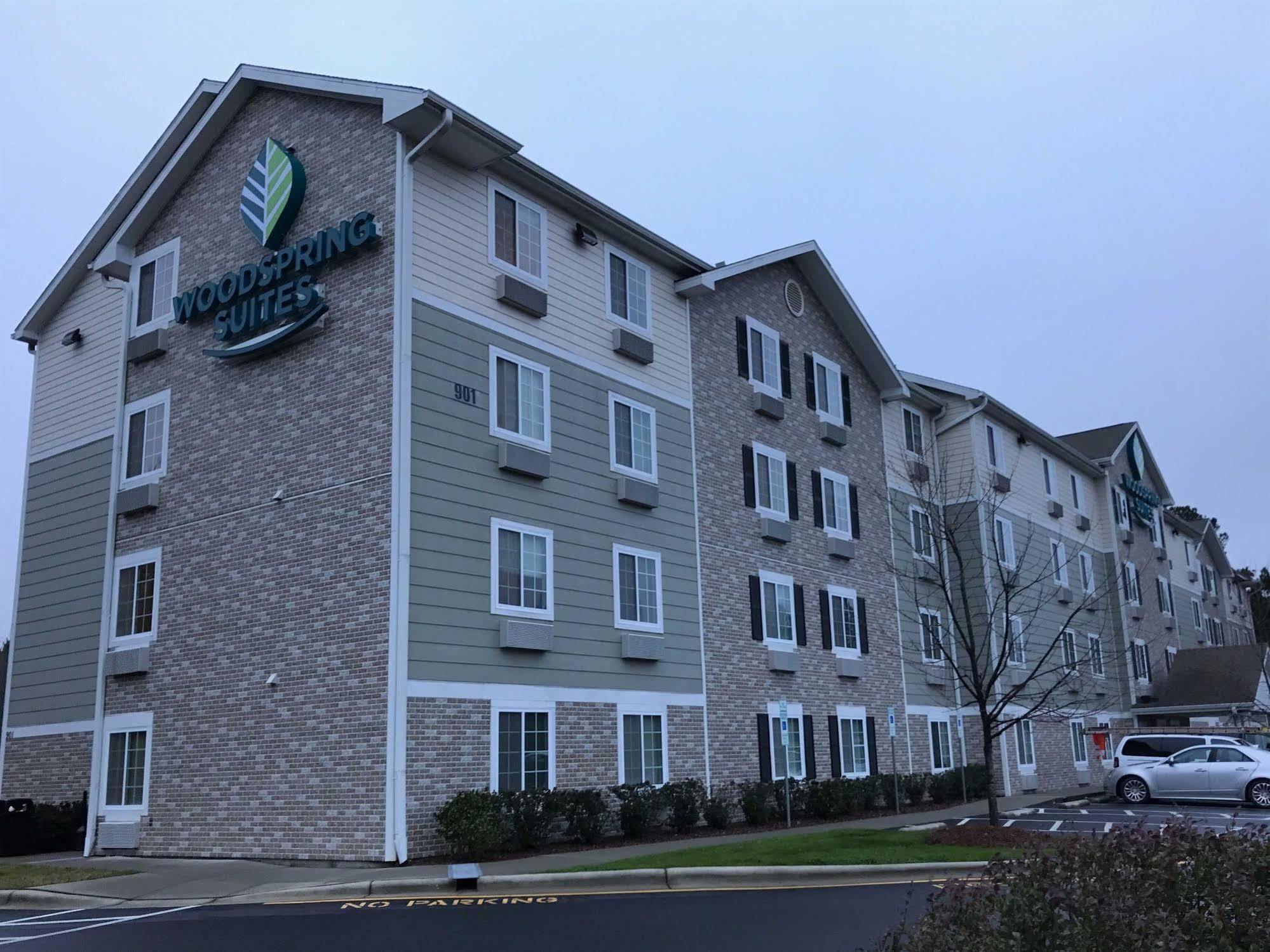 Woodspring Suites Raleigh Apex Extérieur photo